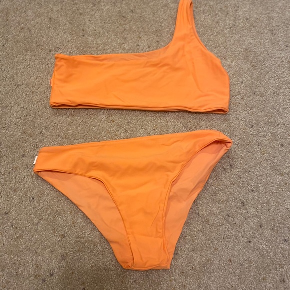 Orange bathing suit set - Picture 2 of 2